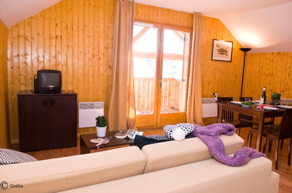 Residence Goelia Les Chalets Des Ecourts サン・ジャン・ダルヴ エクステリア 写真