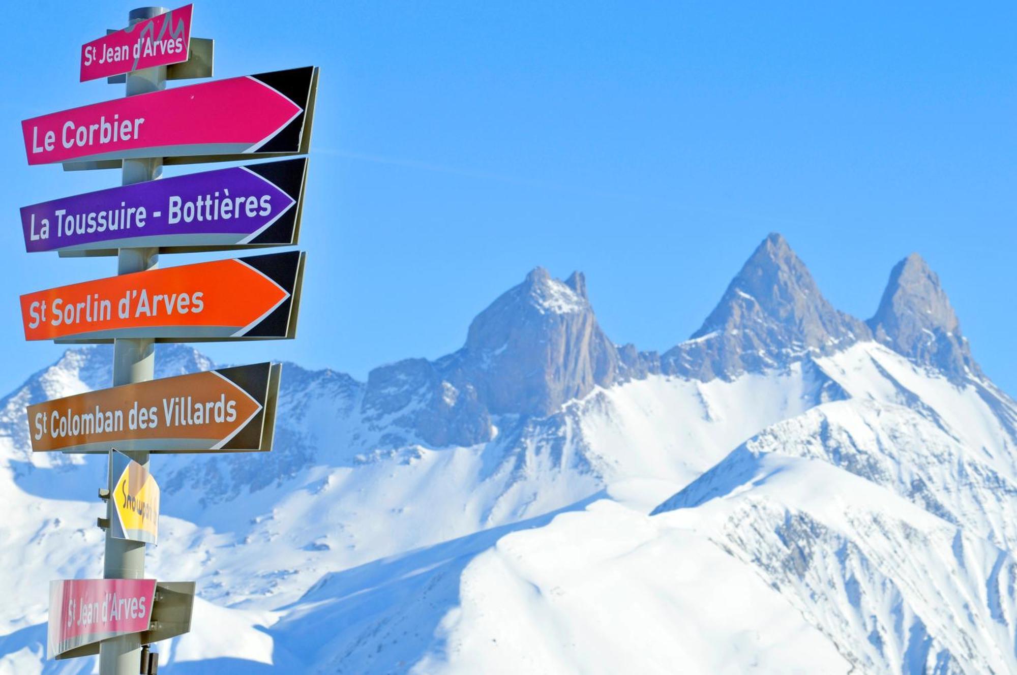 Residence Goelia Les Chalets Des Ecourts サン・ジャン・ダルヴ エクステリア 写真
