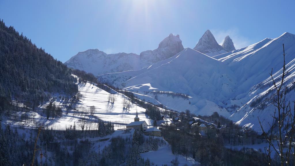 Residence Goelia Les Chalets Des Ecourts サン・ジャン・ダルヴ エクステリア 写真